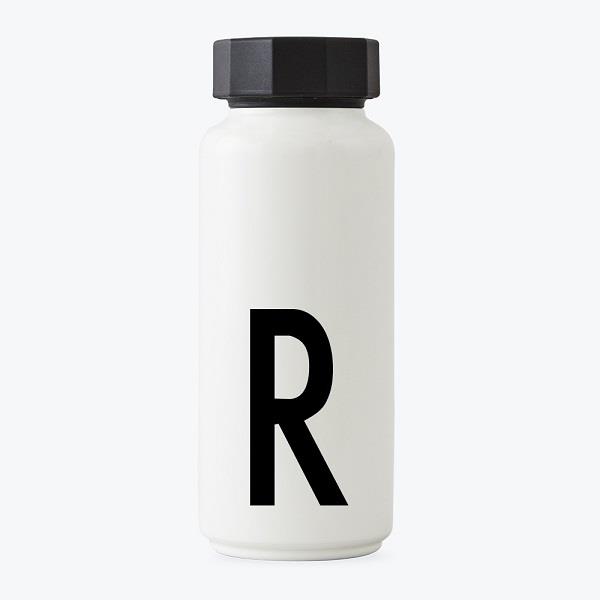 Personlig termoflaske med R fra Design Letters med Arne Jacobsen bogstaver