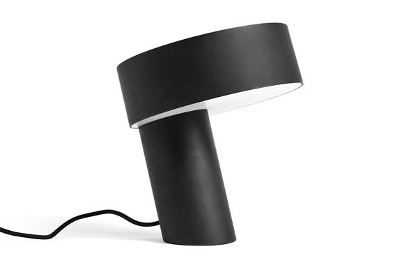 Bordlampe Slant sort fra HAY