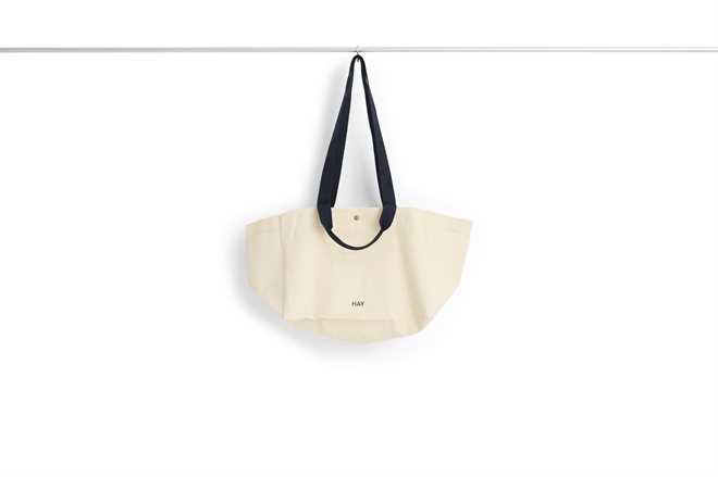 Weekend Bag Small Organic offwhite fra HAY