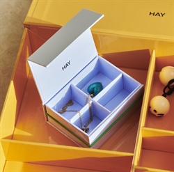 Colour Storage Travel Jewellery Box - smykkeskrin mini fra HAY