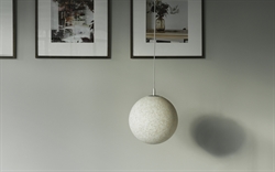 Pix loftlampe Ø30 cm fra Normann Copenhagen